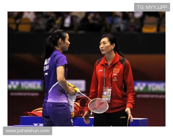 对话张伟：深入探讨羽毛球生涯中的挑战与成就