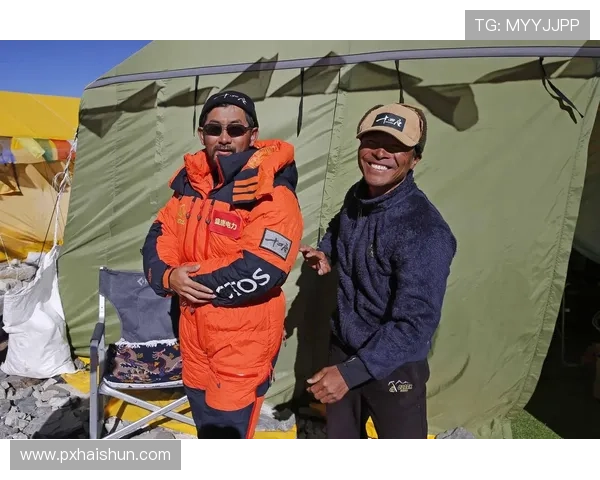 张伟专访:探寻滑板运动背后的成功秘诀与成长之路 张伟专访:探寻滑板运动背后的成功秘诀与成长之路